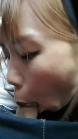 《台湾情侣泄密》已经是宝妈的护理师和相好的偷情 被老公发现愤而曝光她的真面目 截图14