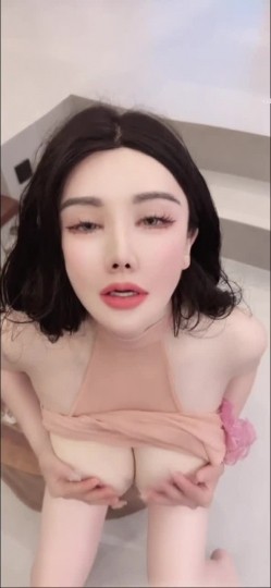 初代网红鼻祖，秀人网极品模特【潘娇娇】800R福利，温泉池中水波荡 截图13