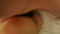 上海高端绿帽癖夫妇「Oliva_couple」极品淫妻皮肤紧致网约单男献妻、夫妻交换多人淫乱 截图15