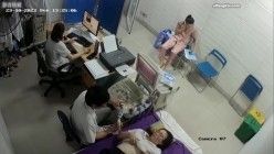 黑客破解医院妇科监控摄像头偷拍 男医生做B超阴超磨蹭温柔插入眼镜少妇不好意思看 截图1