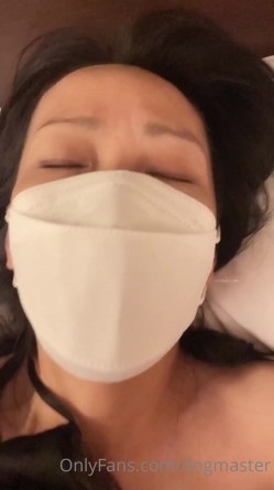 地狱调教大咖【狗王】私拍第二季~吃精双通车震各种刺激玩法无水原画 截图3