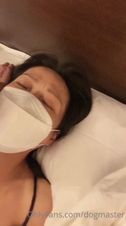 地狱调教大咖【狗王】私拍第二季~吃精双通车震各种刺激玩法无水原画 截图9