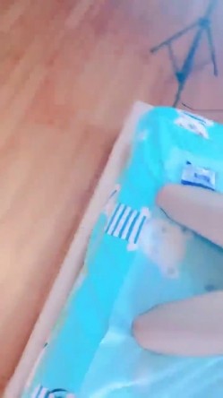 颜值少妇【夜猫妖姬】群魔乱舞，多女群P，一女被操三女围观，骚逼轮流上阵折磨男主 截图10