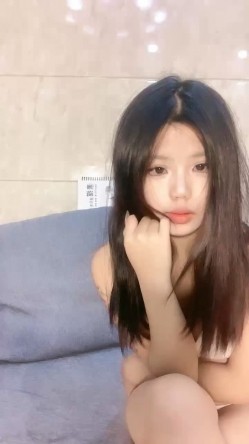 呆萌妹妹带闺蜜下海！幸福老哥双飞！摸奶扣穴调情，一个来大姨妈不能操，新人妹妹舒服了 截图6