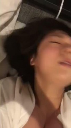 【泄密流出】外站流出极品女主遭男友泄密啪啪与生活照26V 截图14