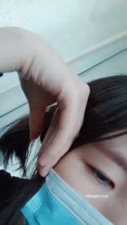 刺激【大三妹妹小美】寝室脱衣~自慰秀~上课真空~跳蛋直播~！~课堂上，宿舍偷拍舍友，粉逼，美乳，学生妹必看 截图14