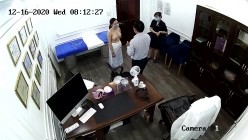 私房最新流出黑客【破解摄像头】隆乳整形诊所 家居视频 妇科检查 截图16