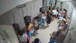 舞蹈班《监控破解》偷拍多位美女学员后台换衣服 截图10