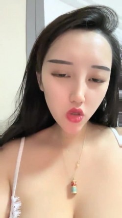 178胸膜！~【傲胸新木优子】，KTV土豪淫乱，高端酒店会牛郎！夜生活真是丰富，之前还爱装逼不脱呢 截图12