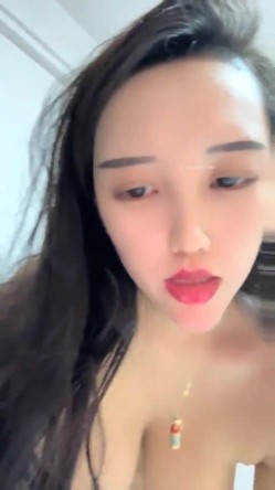 178胸膜！~【傲胸新木优子】，KTV土豪淫乱，高端酒店会牛郎！夜生活真是丰富，之前还爱装逼不脱呢 截图15