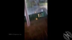 【意淫自己妹妹】洗浴中心跟妹妹偷情，心惊胆跳的，不过瘾还去天台找刺激 截图15
