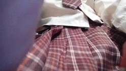 超顶级绿帽博主，【暖暖小淫妻】下，看老婆被各单男干，95年的，超级骚，还有3P 截图2