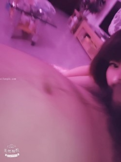 红灯区百人斩大神【路少】会所按摩店尝遍各种类型少女少妇熟女 截图8