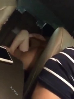 这才是真正的车震嘛 晚上兼职跑个滴滴都能接到这单活 貌似还省钱 截图1