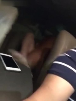 这才是真正的车震嘛 晚上兼职跑个滴滴都能接到这单活 貌似还省钱 截图8