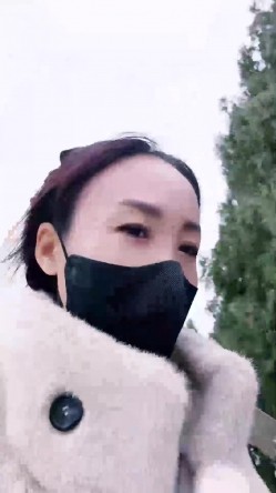 名媛极品黑丝御姐【小夭儿】商场户外~丝袜高跟~跳蛋狂震喷水 截图8