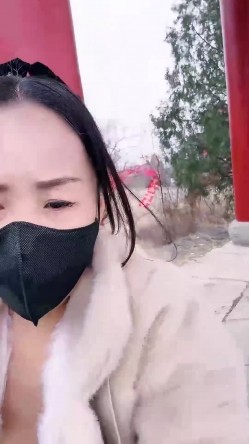名媛极品黑丝御姐【小夭儿】商场户外~丝袜高跟~跳蛋狂震喷水 截图14