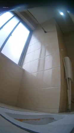 培训机构女厕双机位近景高清偸拍 多位小姐姐方便，脸逼同框看点十足 截图1