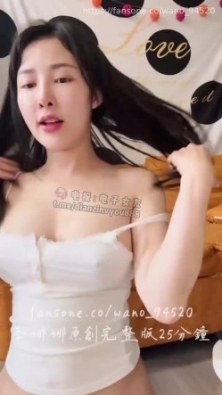 可甜可坏反差台妹高颜值国产女优「李娜娜」FO露脸大尺度性爱私拍，直播与教练居家实战，爱爱到套子破掉用嘴服务让教练上班迟到 截图15