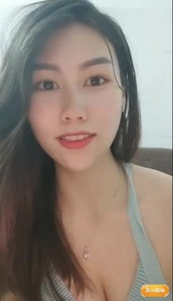 极品高颜冷艳御姐，反差小妈感女主播「金刚护撸娃」「小奶猫」密码房激情淫语撩骚，和姐妹下海大秀，互舔互口 截图6