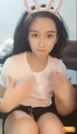 极品高颜冷艳御姐，反差小妈感女主播「金刚护撸娃」「小奶猫」密码房激情淫语撩骚，和姐妹下海大秀，互舔互口 截图10