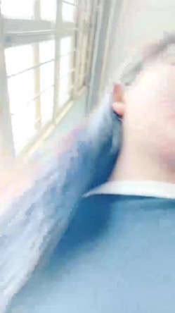 南京真实校花，【大二学妹】，教室课堂上露奶，宿舍偷拍舍友，绝品，馒头逼白虎，可以线下约，心动吗？ 截图12