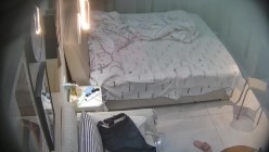 大学城续 这两人太激情了 干个不停 男人舔逼舔菊把女人搞得颤抖 打桩更是全力猛砸 再直接内射 截图7