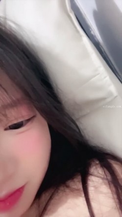 清纯漂亮邻家小妹，初恋的感觉【呆呆小猫】下海福利，扣穴自慰敏感型，很有撸点 截图14