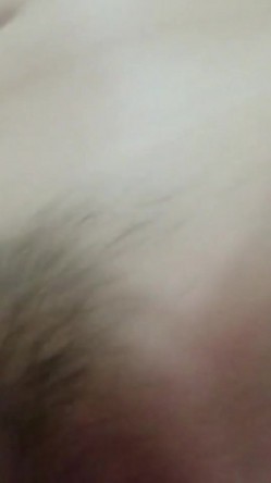 劲爆核弹！高端泄密流出超级漂亮温文儒雅大美女【贾雯】淫靡媚态吃肉棒和男友啪啪啪 淫水都流了一滩 截图3