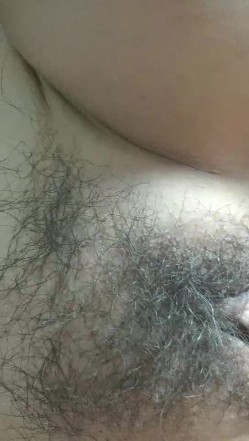 李教授偷情良家人妻户外车震啪啪，全程露脸吃奶子舔逼，口交大鸡巴抠她骚穴，大鸡巴真硬草着菊花还抠逼刺激 截图8