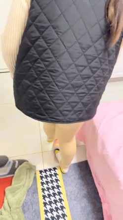 丧志母狗无脑调教调教界大神 浸淫少妇圈十几年 良家人妻背着老公上门 求刺激 要卖骚 无套满足她们 截图15