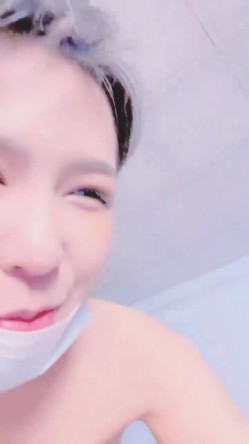 【狐狸不是妖啊】宝马御姐 与金主楼道露出野战 户外车震 双女自慰道具爆浆 截图8