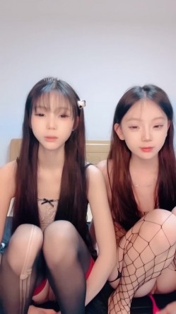 高颜值女神盲盒系列-06极品姐妹_双校花新鲜出炉 截图3