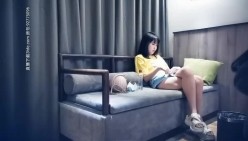 9总全国探花黄衣牛仔短裤妹子，调情舔奶口交上位骑乘猛操呻吟娇喘 截图1