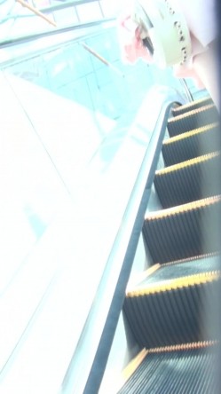 【海阔天空系列CD第2季第3期10连发】仙气飘飘小姐姐短裙CD超撩人，姐妹花JK制服短裙不抄已见底 截图12