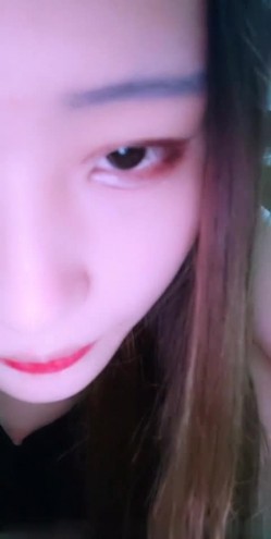 李义琴 高颜值极品身材的大美女全裸发骚诱惑 特写BB 道具插B自慰 截图8
