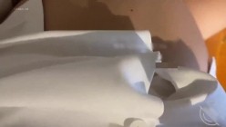 海角流出 （舅妈的爱情故事）混蛋舅妈潮催尿外甥一脸 潮崔后的白浆小穴咸鲜四溢后续 截图15