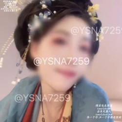 新晋淫妻博主『亚丝娜』超美汉服 秒变女神！红袍加身，反差，就要好好的反差，我的身体，任你享用 截图15