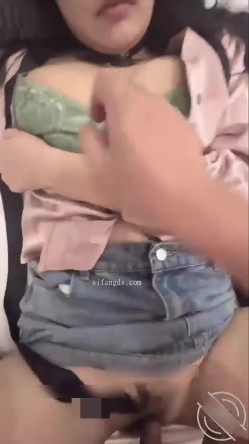 外站操逼大神正义君 偷情老婆前凸后翘的闺蜜 注意听对话,被我狠狠收拾,直接操破防 截图9