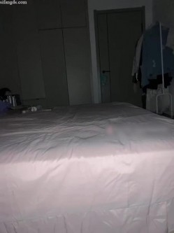 抖音几十万粉丝热舞女神【玉子玉子】自慰诱惑大尺度付费私拍福利 截图3