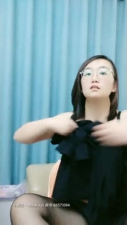 【研究生无奈】学霸下海历程13天全收录，理科学霸，从网贷的漩涡，到卖肉的泥潭，讲述跟前男友的性爱，从最初的拘谨到黑牛道具都精通 截图11
