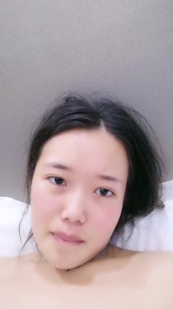 型男姐夫后入操逼小姨子特写后入细节，完事后还帮忙按摩外阴刺激阴蒂 截图5