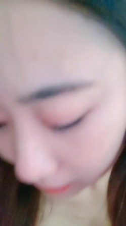 白领下海~身材绝赞，【白樱】，逼毛茂盛~抠逼道具自慰~非常爽，这毛毛真是够多，骚气逼人 截图10