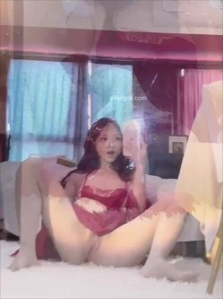 四川美术学院小网红，抖音泄密，【苏韵雯】，兼职美术老师，大尺度露三点啪啪，粉穴水汪汪超赞！ 截图15