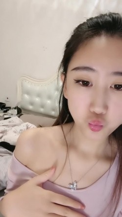 重磅推荐【程琳儿】绿播女神超高颜值，性感内衣，抖奶漏逼超顶清纯反差，男人最爱的类型 截图10