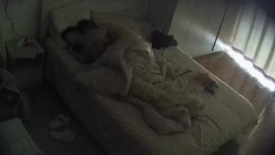 大学城附近酒店摄像头偷拍 大学生情侣高颜值小仙女被男友暴力抠逼高潮喷水 截图15
