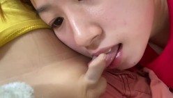 【母狗欢欢（mugohuanhuan）】合集，户外露出，群P，母狗调教 截图5