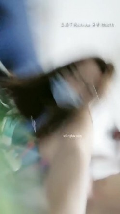 【实习生姗姗】科技公司白领 ️沟搭男同事~偷偷杂物间激情口鸡无套内射 ️高潮狂喷~极度诱惑！！ 截图10