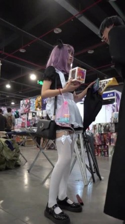 『樱之舞』漫展CD抄底偷拍Cos小姐姐系列 截图16