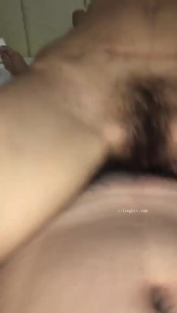 【淫荡少妇】最新淫荡轻熟女闺蜜淫妻少妇啪啪口交毒龙性爱私拍流出 无套抽插操爽翻天 完美露脸 高清 截图4
